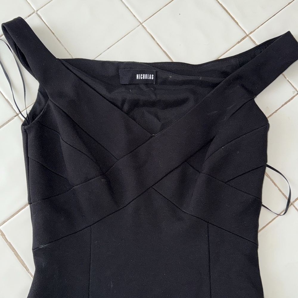 Nicholas Brand stretchy fully lined dress size 0 NWOT